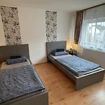 Team Haus Fuer 11 Personen Apartment Rhaunen