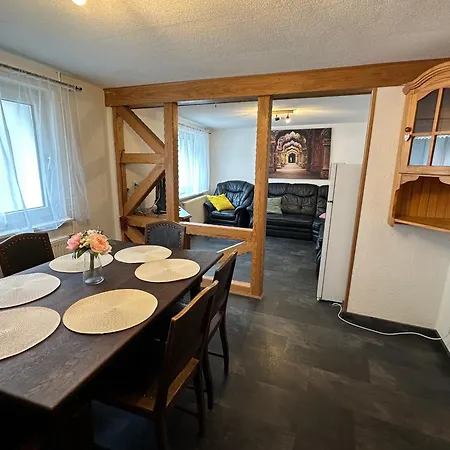 Team Haus Fuer 11 Personen *